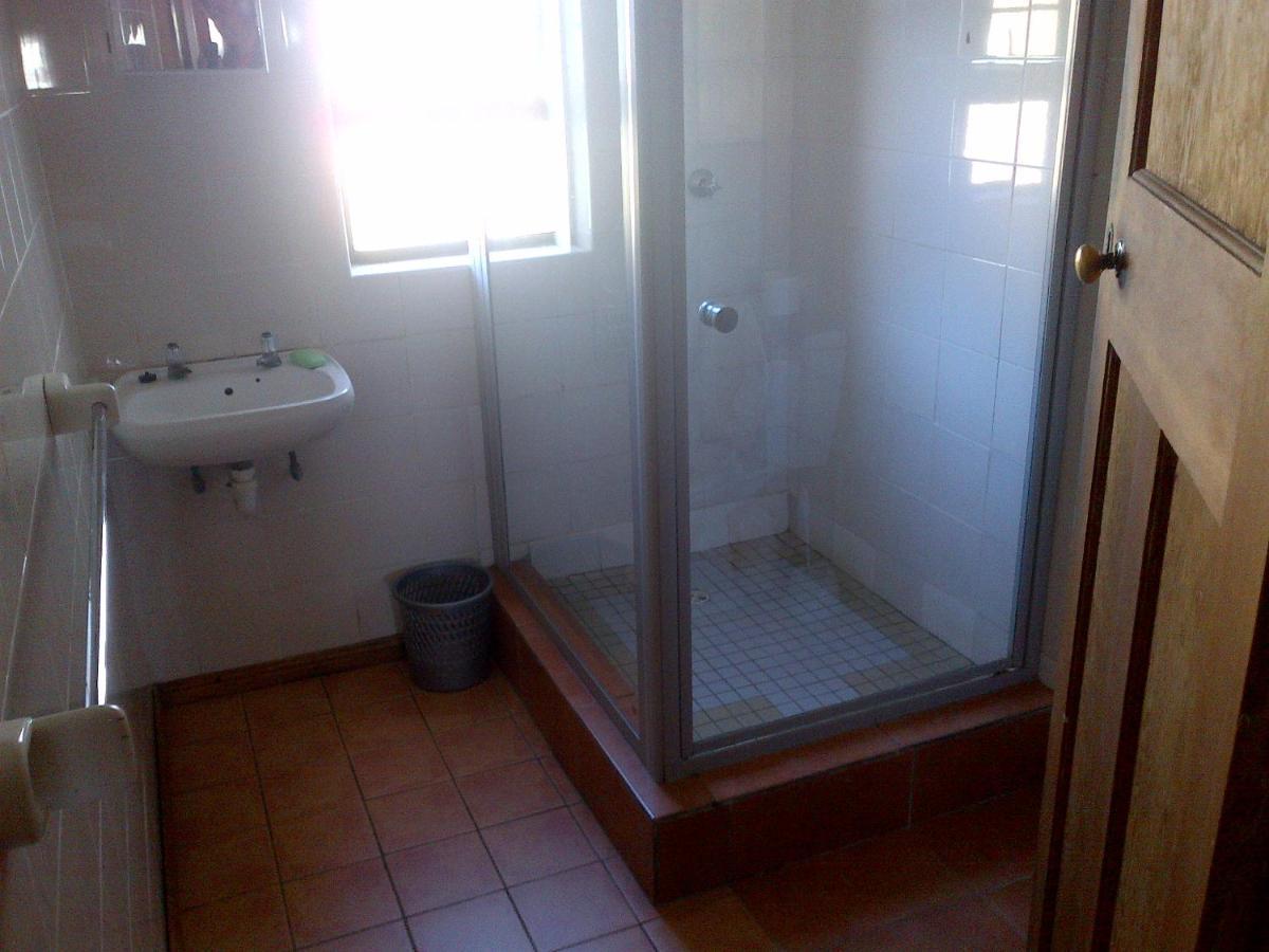 Gansbaai Lodge & Backpackers Exterior foto